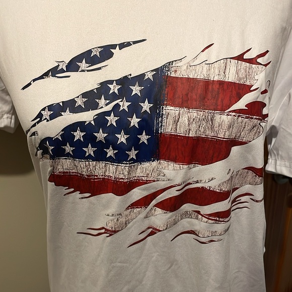 Patriotic T-Shirt - Picture 2 of 4